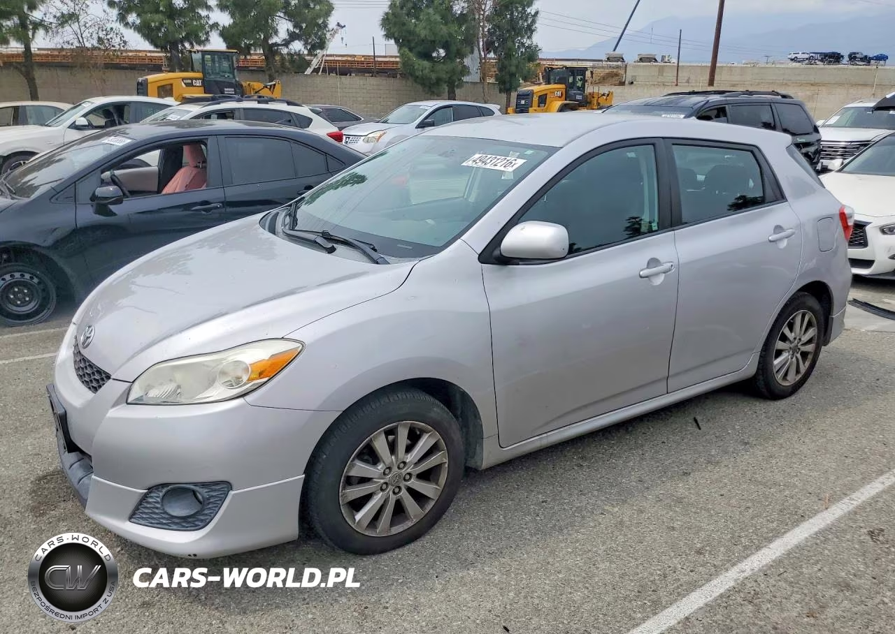 2010 Toyota Matrix Base