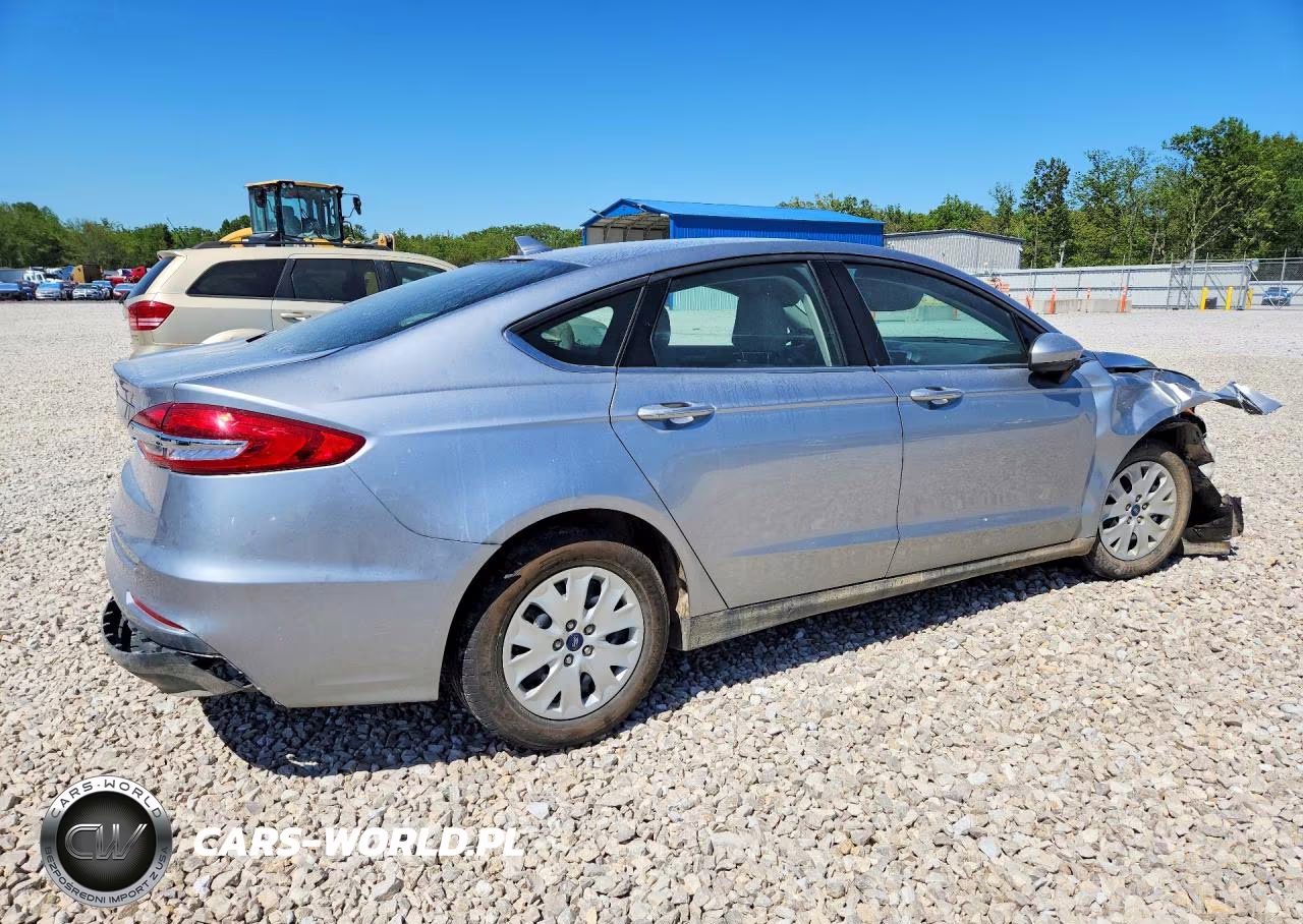 2020 Ford Fusion S VIN:3FA6P0G77LR162887 - 3