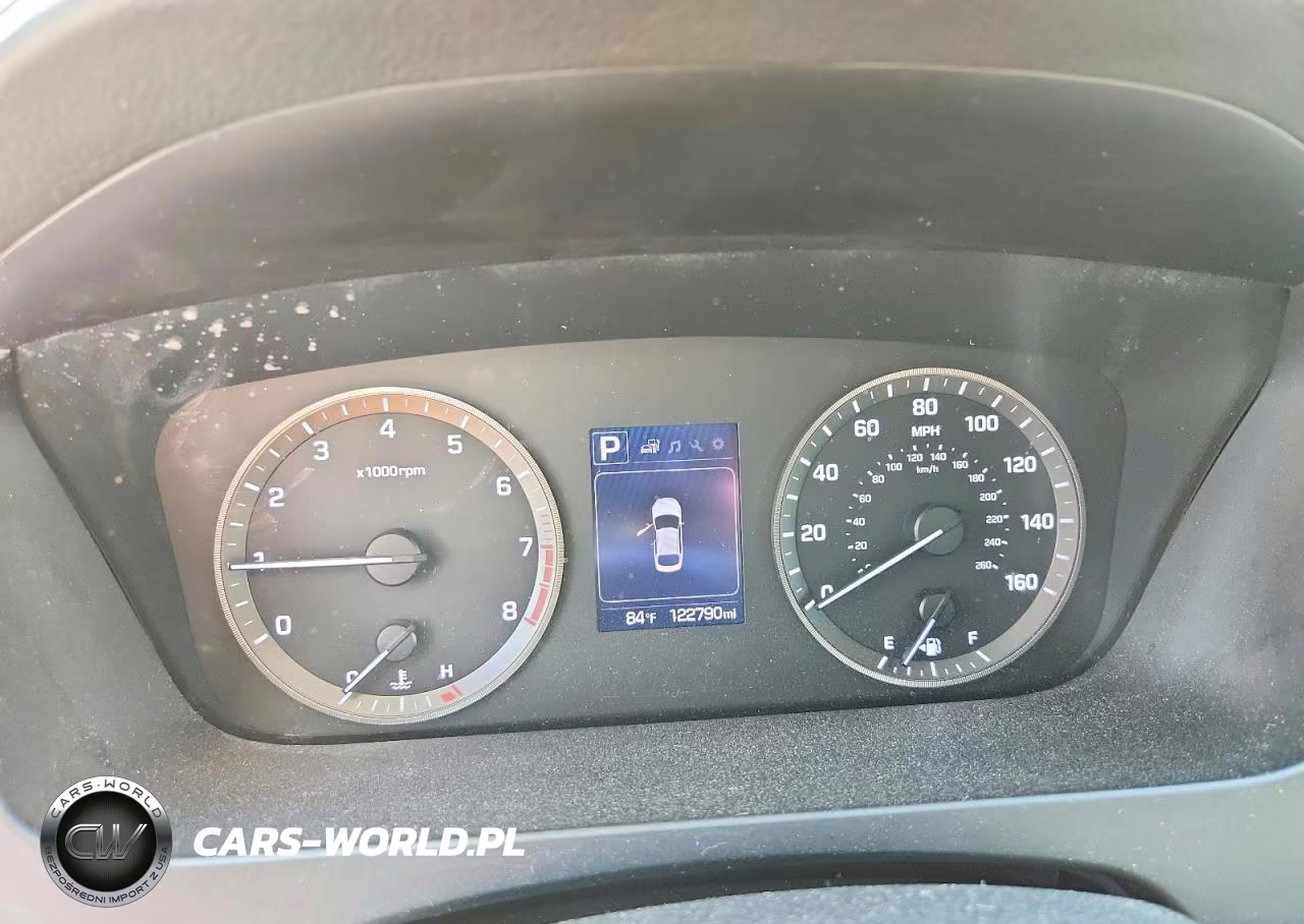 2016 Hyundai Sonata Limited VIN:5NPE34AF7GH303393 - 9