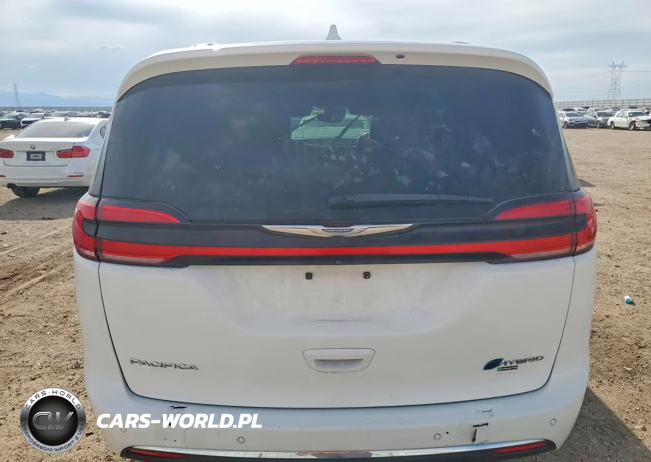 2021 Chrysler Pacifica Hybrid Touring L VIN:2C4RC1L74MR599297 - 6