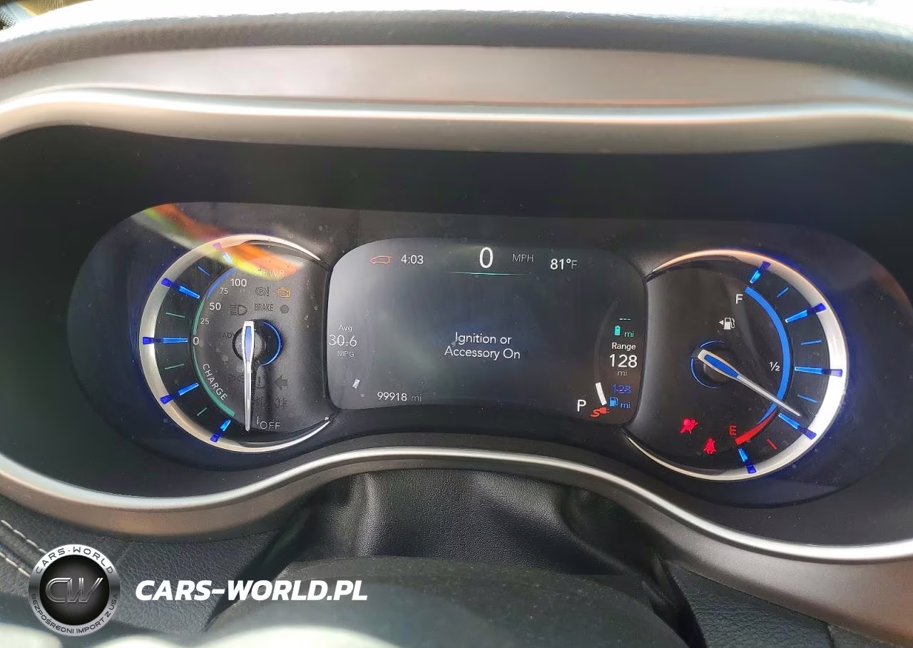 2021 Chrysler Pacifica Hybrid Touring L VIN:2C4RC1L74MR599297 - 9