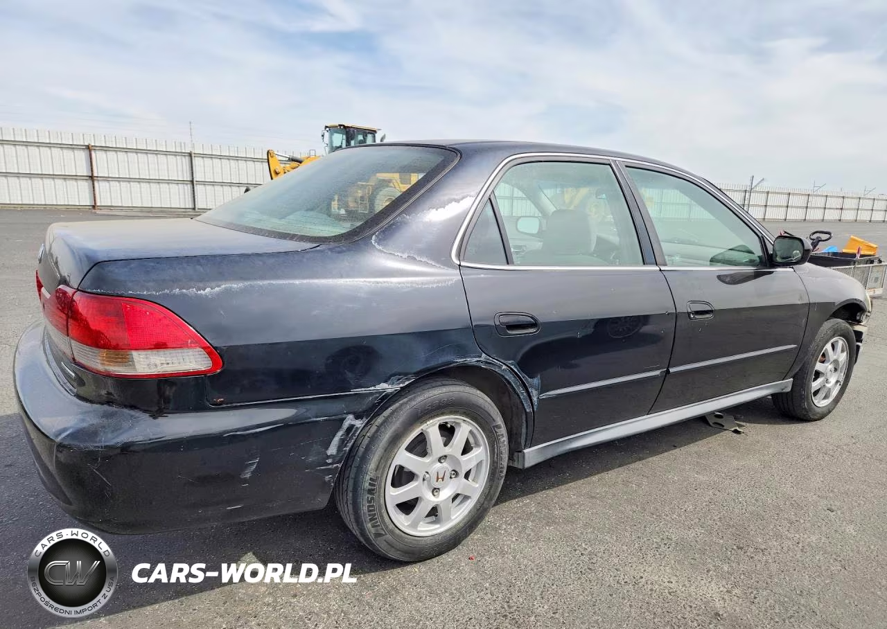2002 Honda Accord Ex VIN:1HGCG66852A128466 - 3