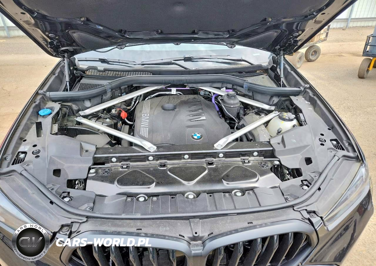 2025 BMW X6 xDrive40I VIN:5UX33EX03S9W72705 - 11