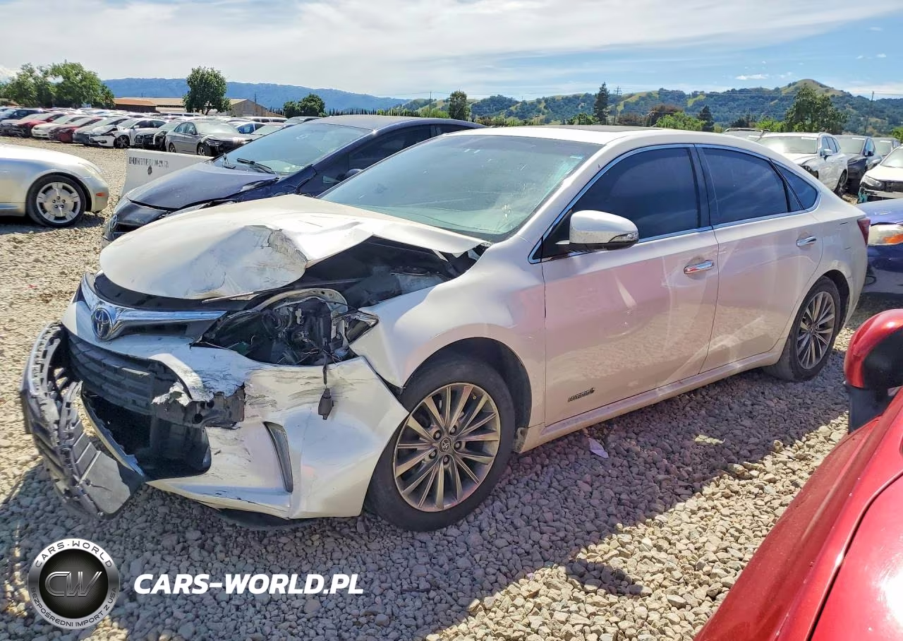 2016 Toyota Avalon Hybrid Limited