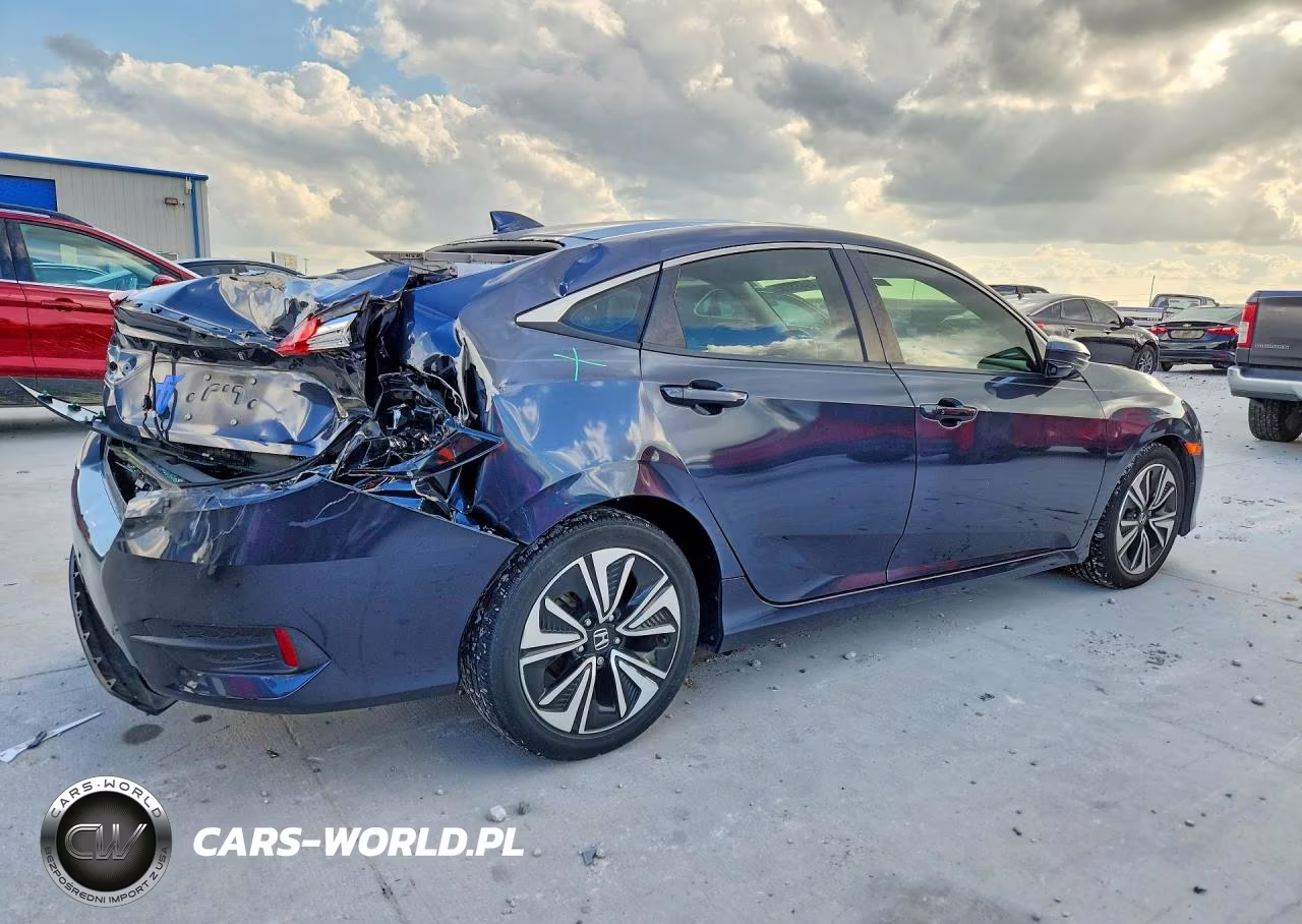 2018 Honda Civic Ex VIN:JHMFC1F38JX039662 - 3