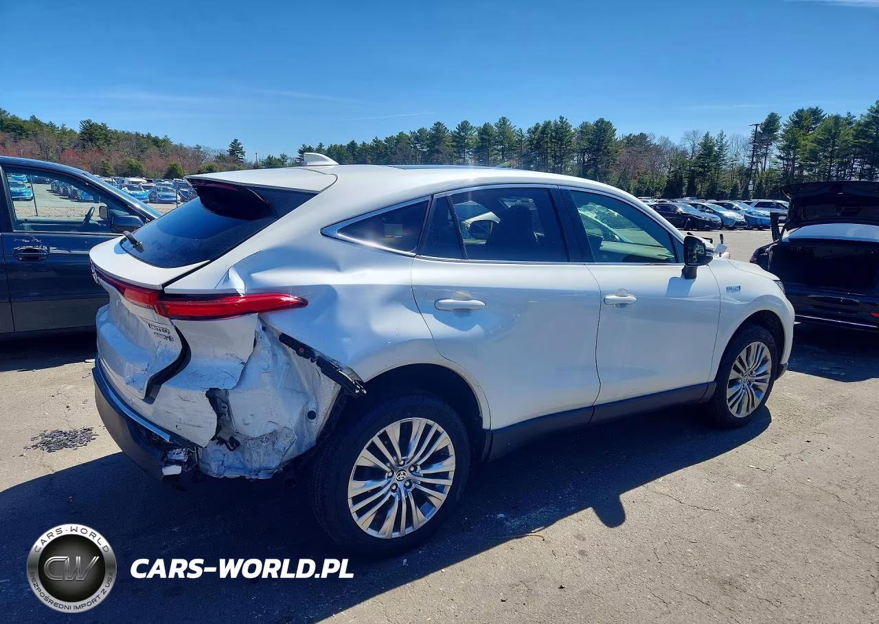 2021 Toyota Venza Limited VIN:JTEAAAAH1MJ002220 - 3