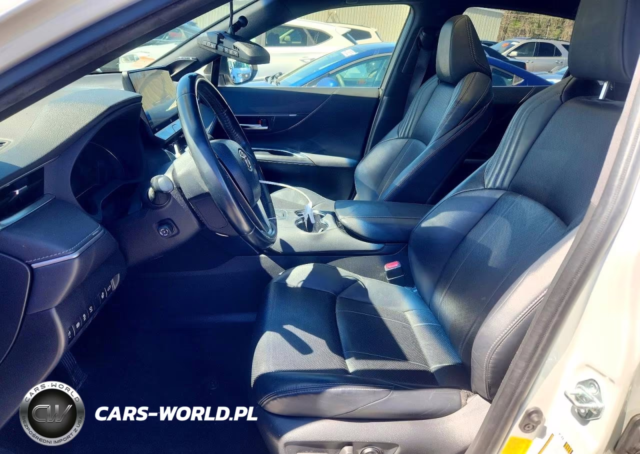 2021 Toyota Venza Limited VIN:JTEAAAAH1MJ002220 - 7