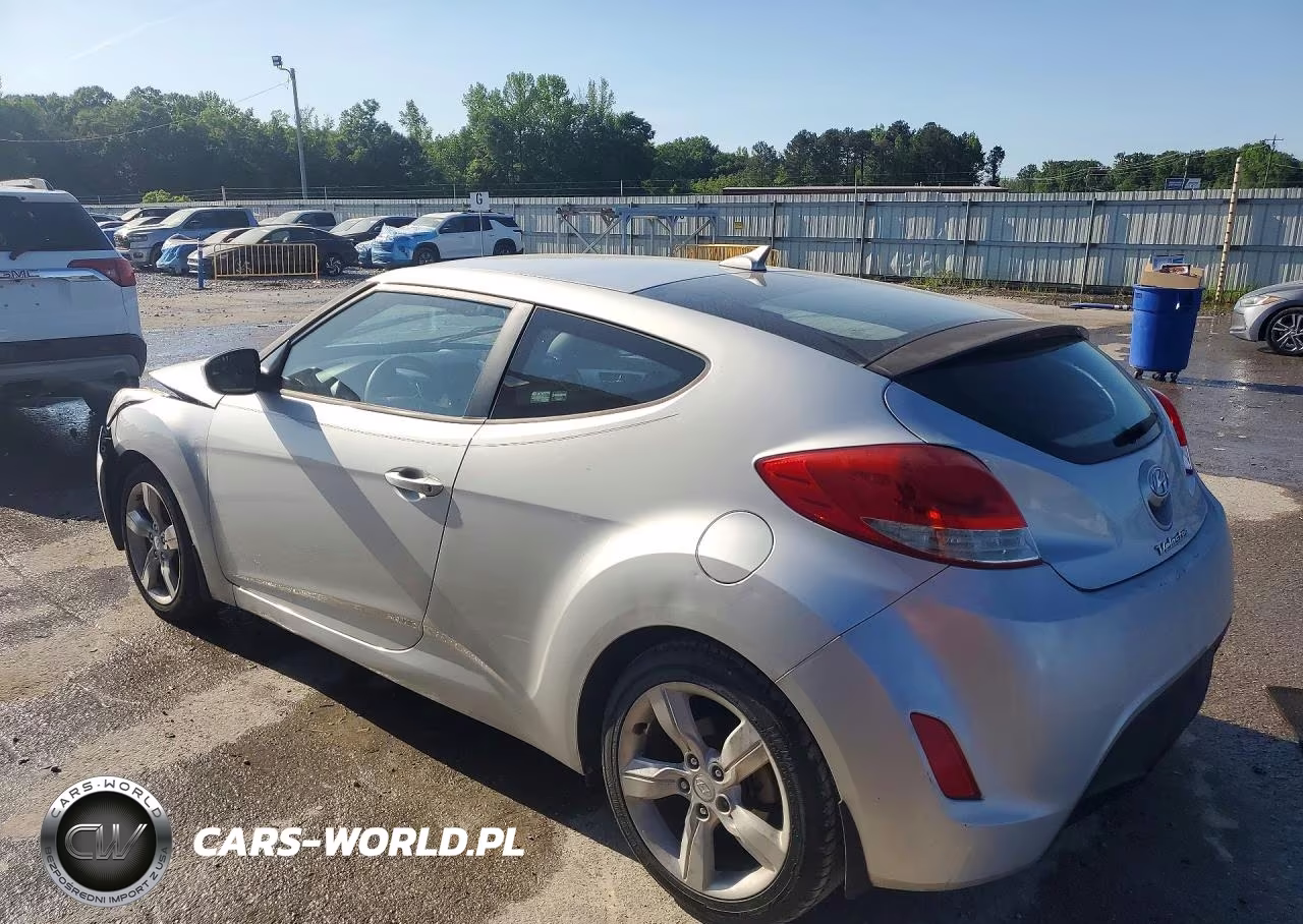2014 Hyundai Veloster Base VIN:KMHTC6AD4EU209469 - 2