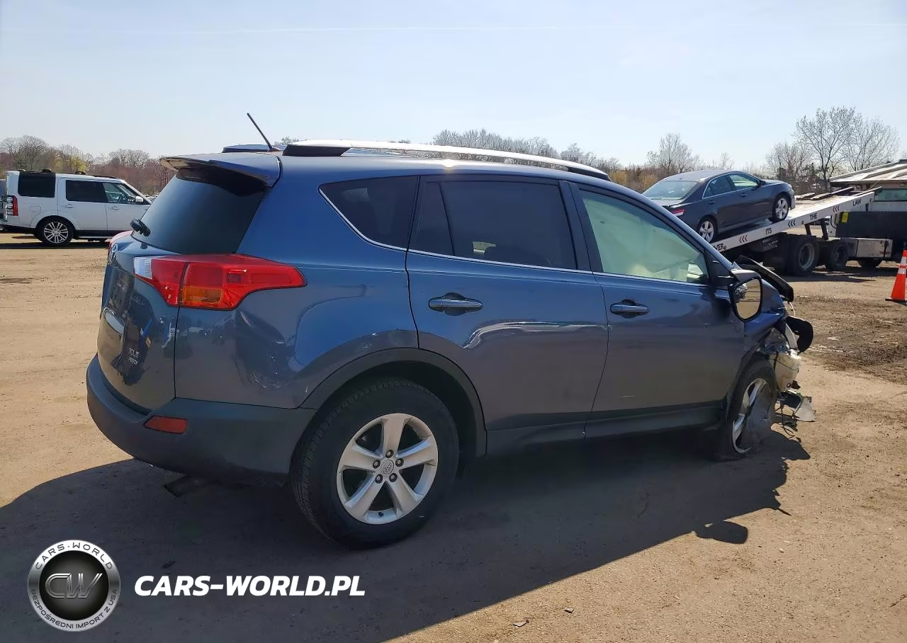 2013 Toyota Rav4 Xle VIN:JTMRFREV8D5005342 - 3