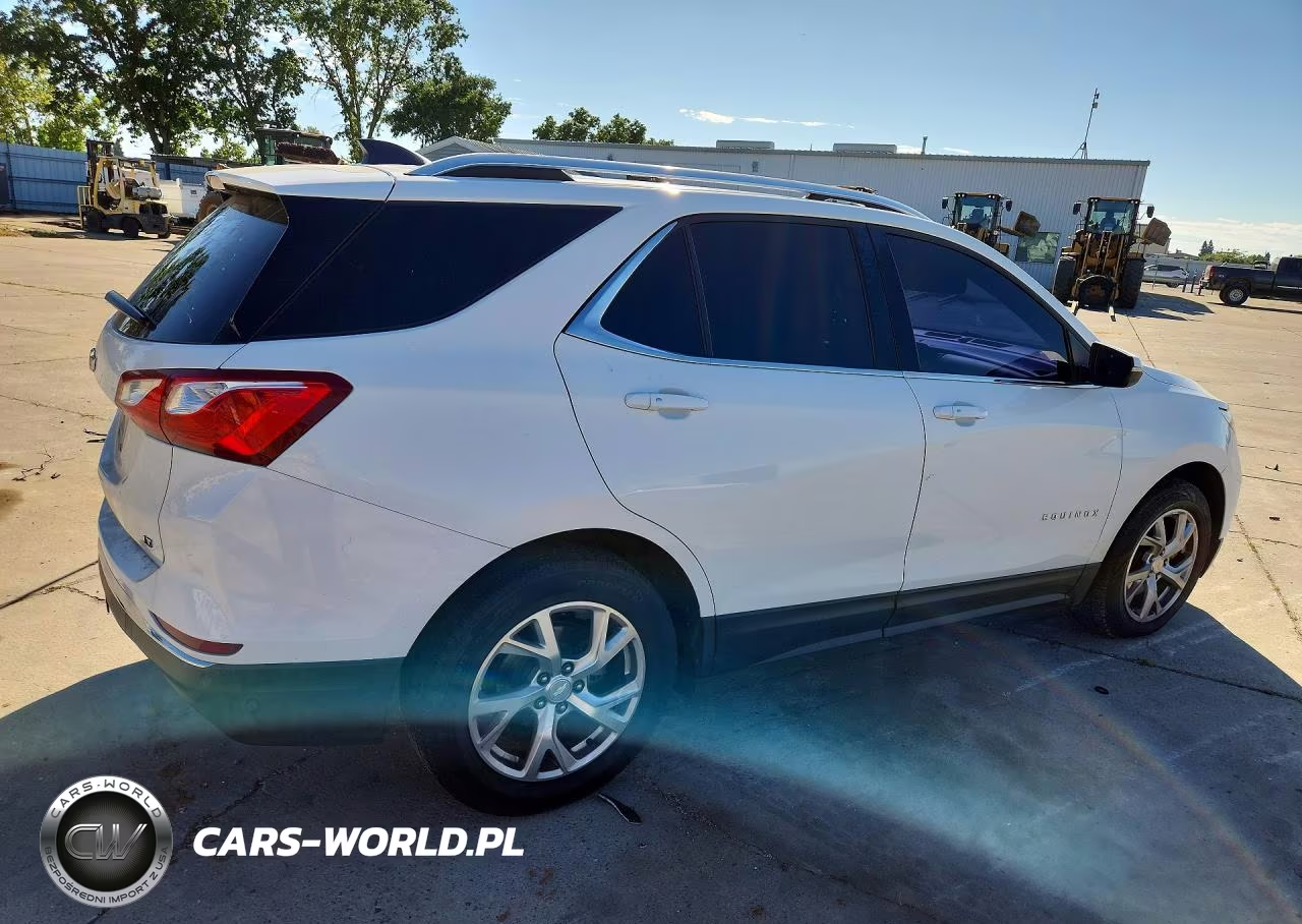 2019 Chevrolet Equinox Lt VIN:3GNAXLEX4KS573364 - 3