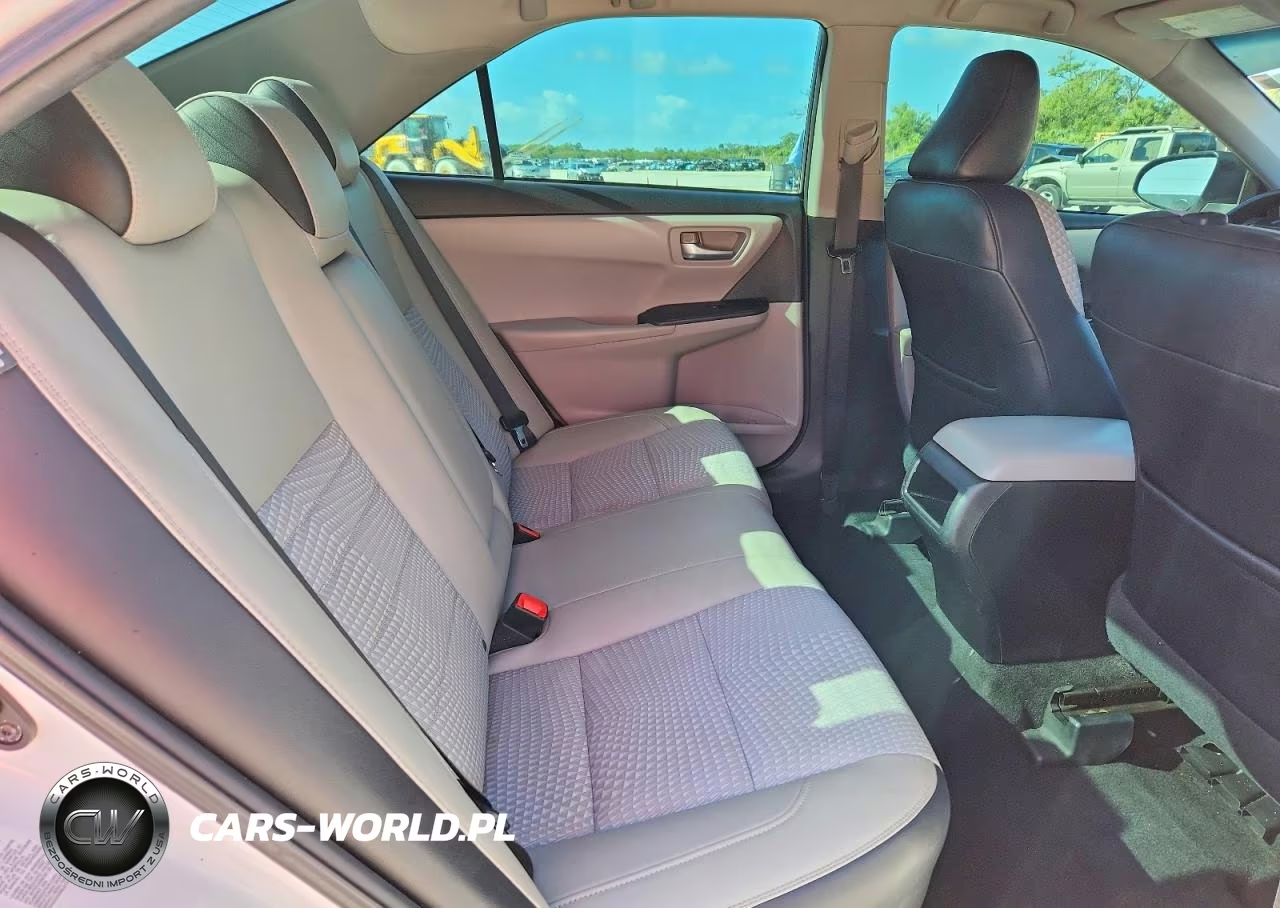 2015 Toyota Camry Se VIN:4T1BF1FK6FU490849 - 10