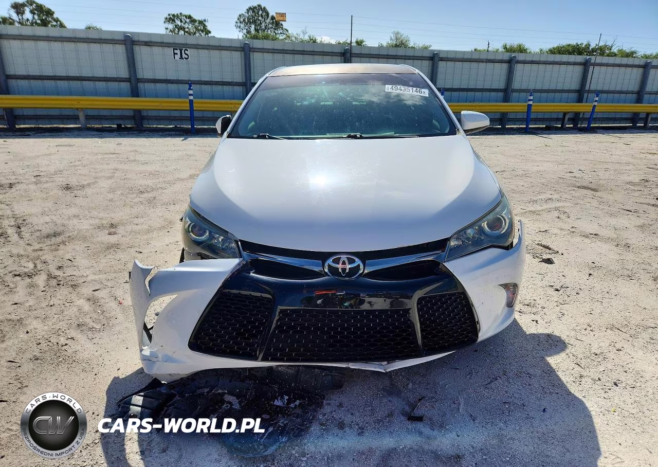 2015 Toyota Camry Se VIN:4T1BF1FK6FU490849 - 5