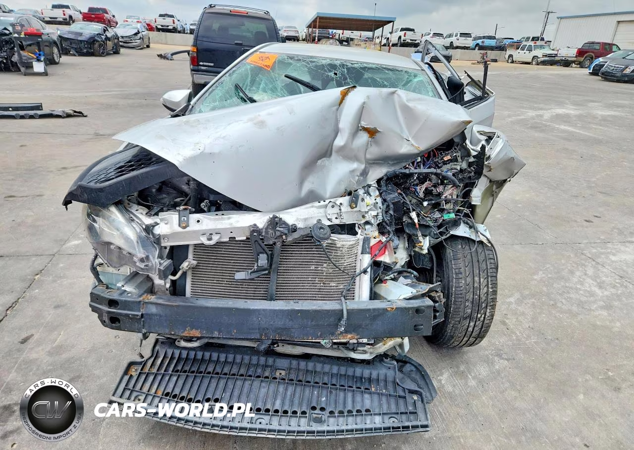 2019 Toyota Corolla Se VIN:2T1BURHE8KC209884 - 5