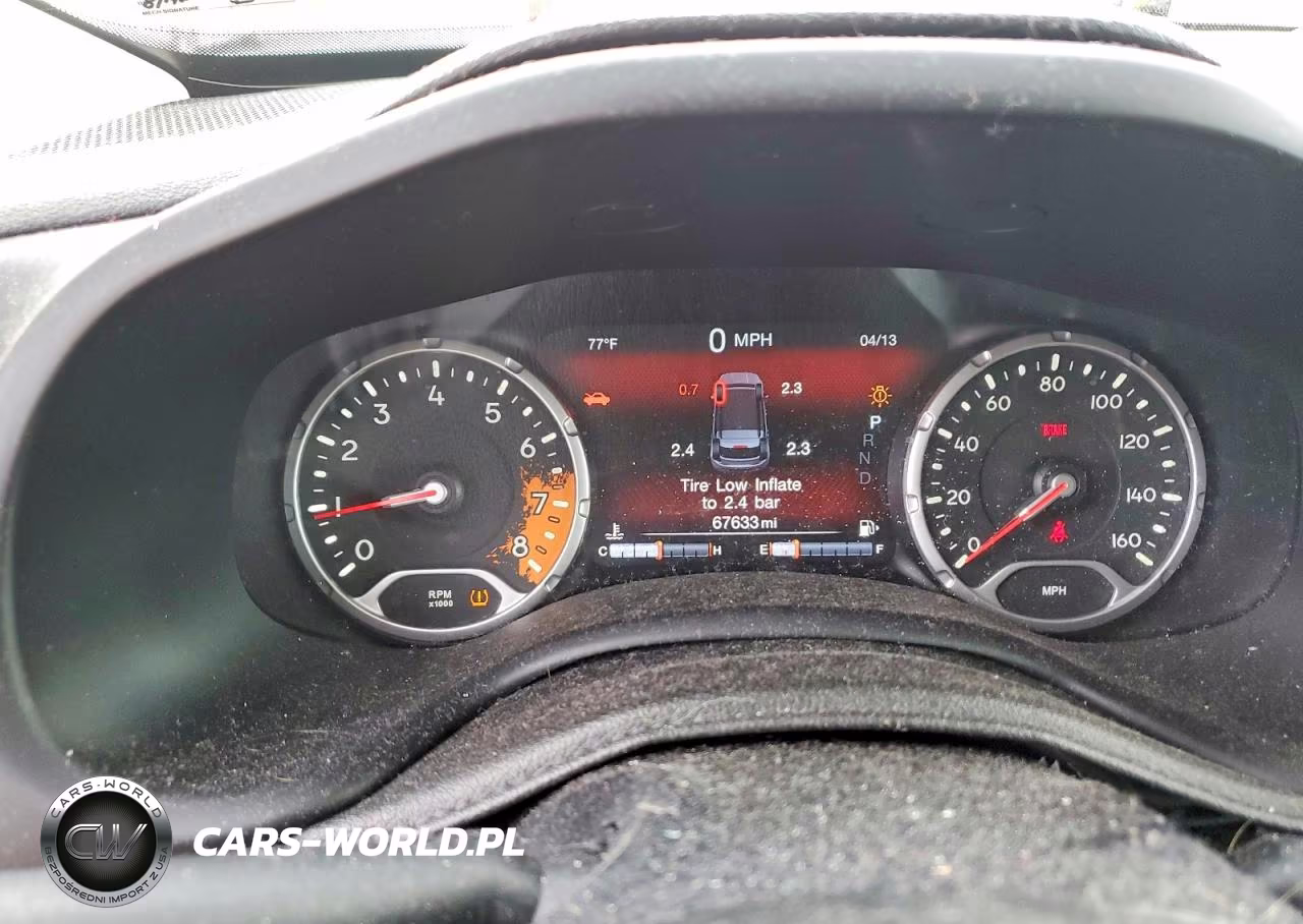 2016 Jeep Renegade Limited VIN:ZACCJBDT5GPD06108 - 9