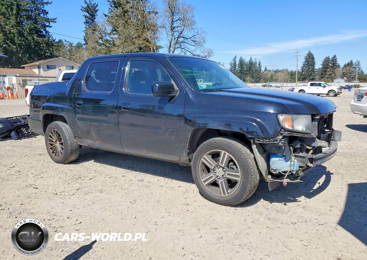 2014 Honda Ridgeline Sport VIN:5FPYK1F71EB502538 - 4