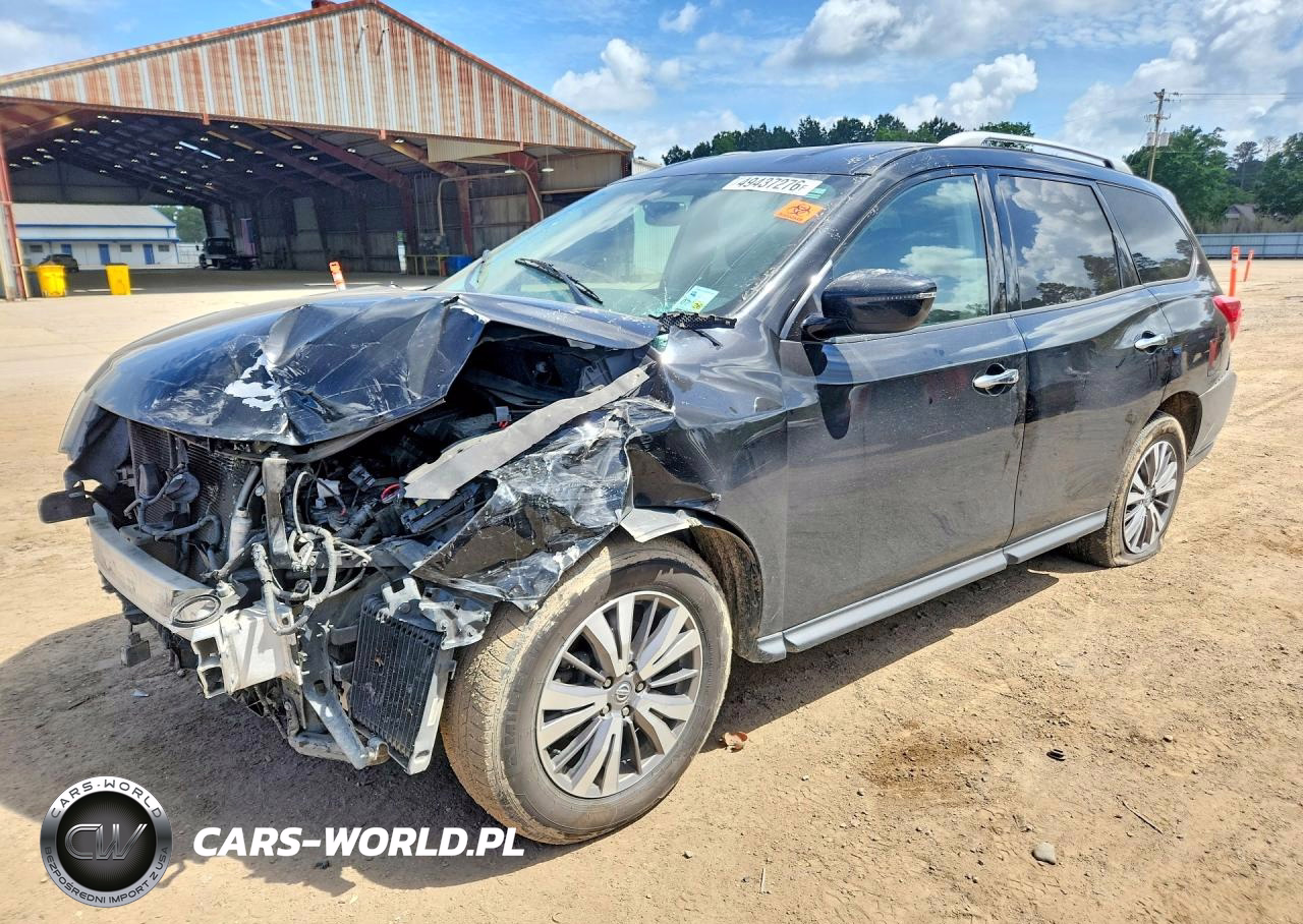 2020 Nissan Pathfinder Sv