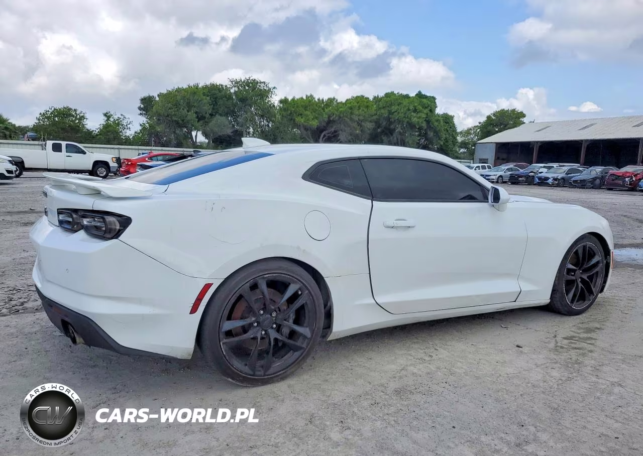 2019 Chevrolet Camaro Ss VIN:1G1FH1R78K0130743 - 3