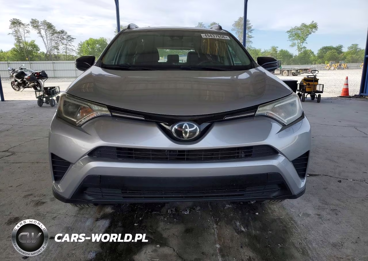 2018 Toyota Rav4 Le VIN:2T3ZFREV6JW420258 - 5