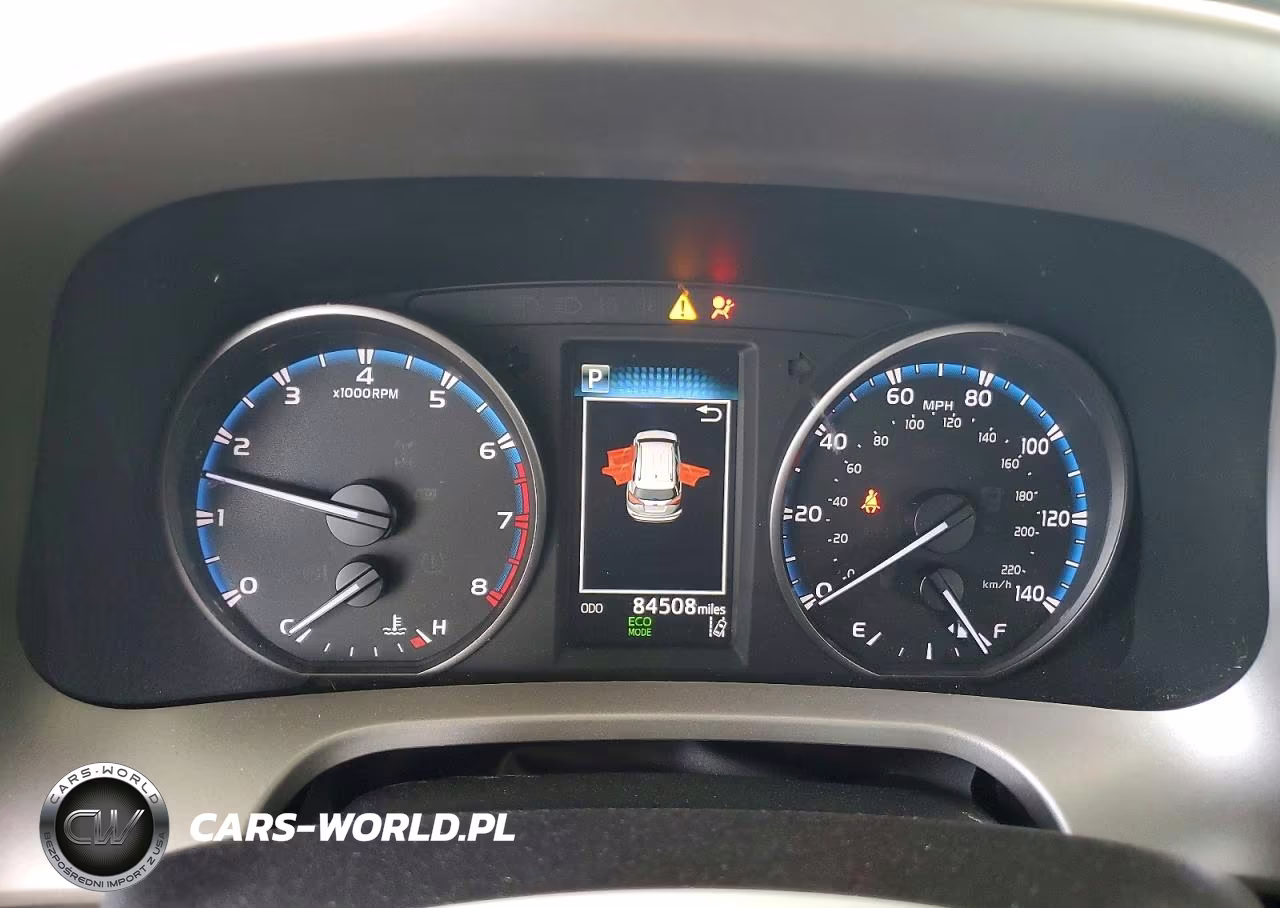 2018 Toyota Rav4 Le VIN:2T3ZFREV6JW420258 - 9