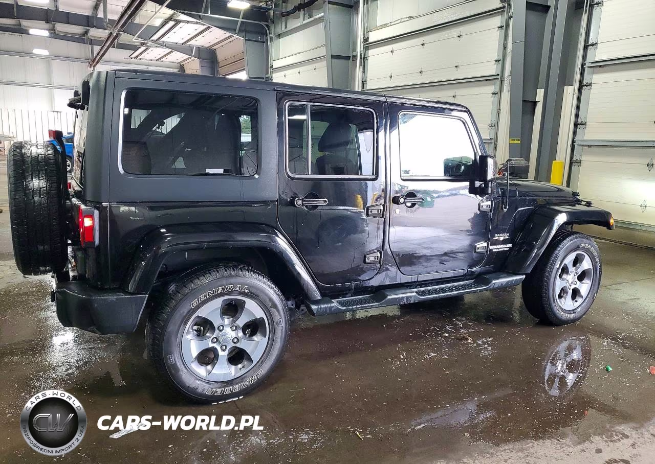 2016 Jeep Wrangler Unlimited Sahara VIN:1C4BJWEG5GL227174 - 3