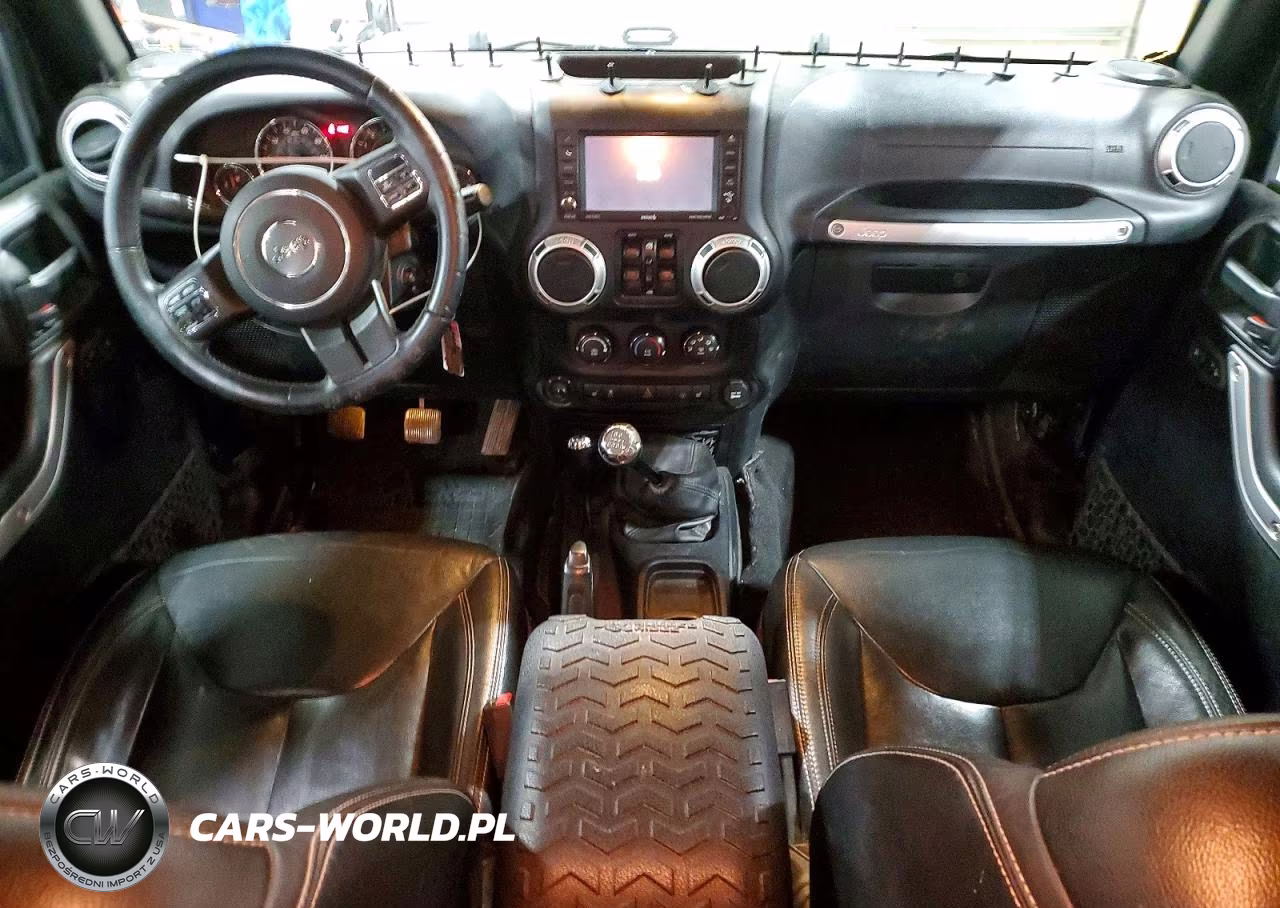 2016 Jeep Wrangler Unlimited Sahara VIN:1C4BJWEG5GL227174 - 8