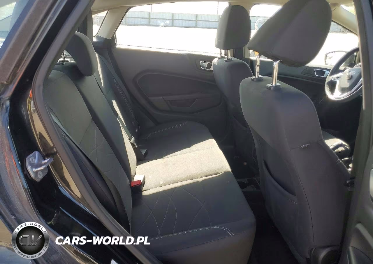 2015 Ford Fiesta Se VIN:3FADP4BJ7FM223755 - 10