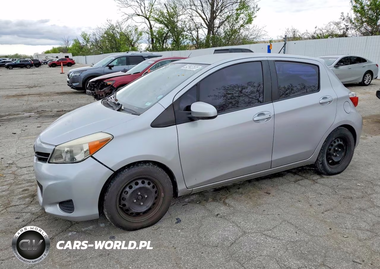 2014 Toyota Yaris 5-Door L