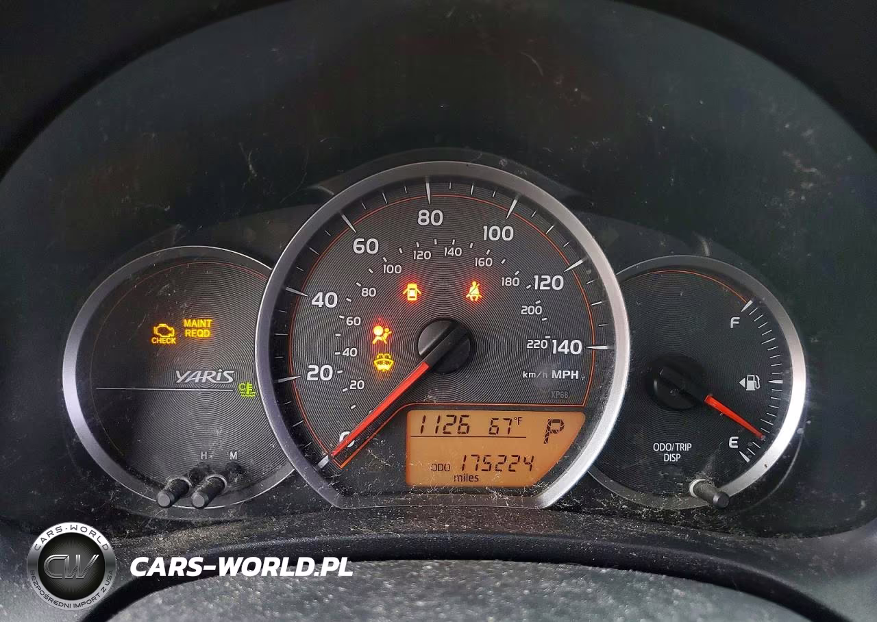 2014 Toyota Yaris 5-Door L VIN:JTDKTUD30ED591118 - 9
