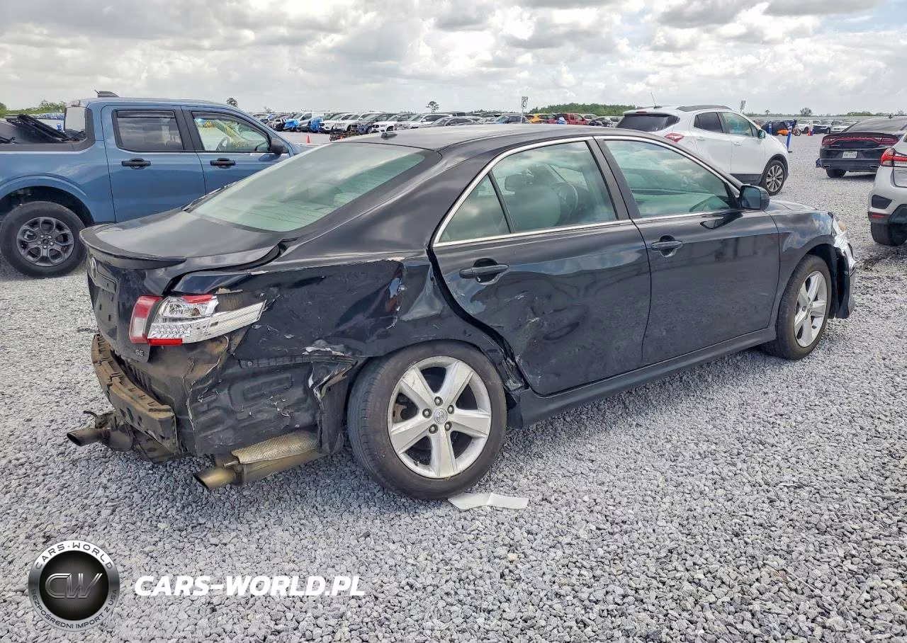 2010 Toyota Camry Se VIN:4T1BF3EK3AU039576 - 3