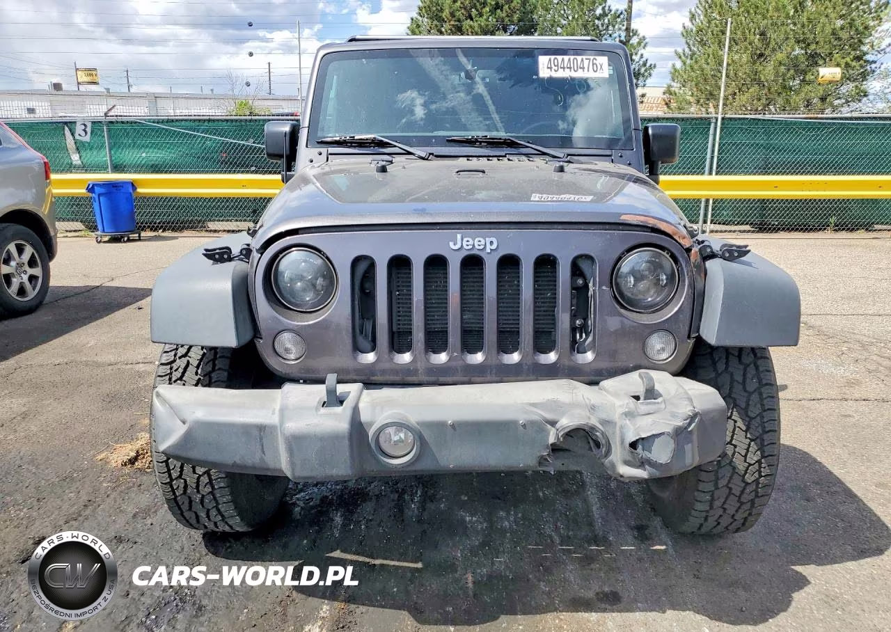 2017 Jeep Wrangler Unlimited Sport VIN:1C4BJWDG2HL629222 - 5