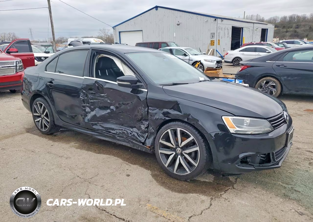 2013 Volkswagen Jetta Tdi VIN:3VW3L7AJ6DM249178 - 4