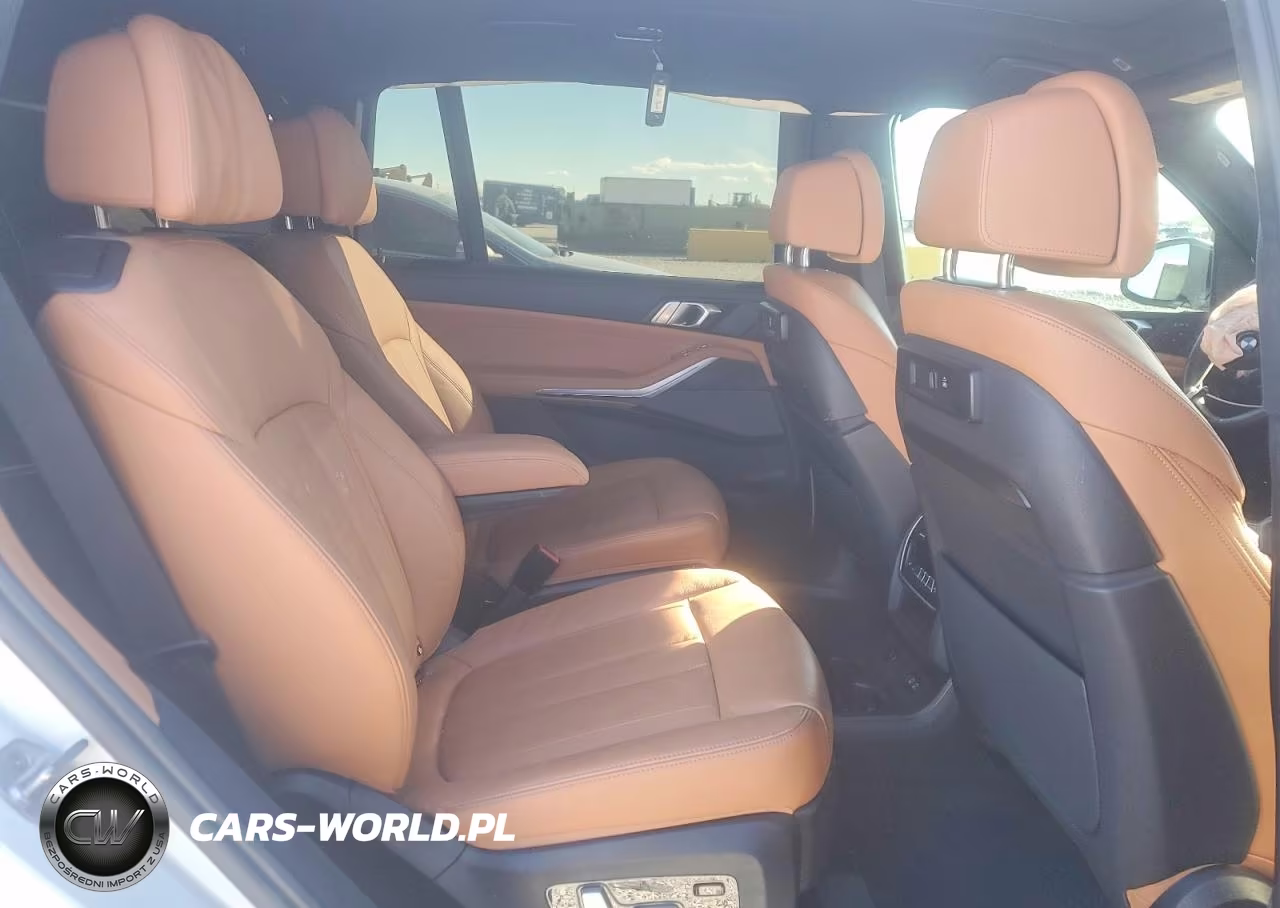 2022 BMW X7 M50I VIN:5UXCX6C07N9M80319 - 11