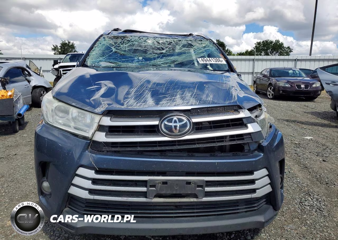 2019 Toyota Highlander Xle VIN:5TDKZRFH3KS361285 - 5