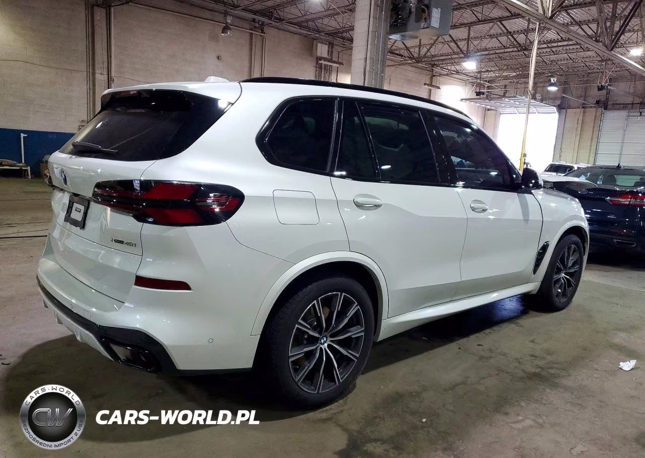 2024 BMW X5 xDrive40I VIN:5UX23EU02R9S34333 - 3