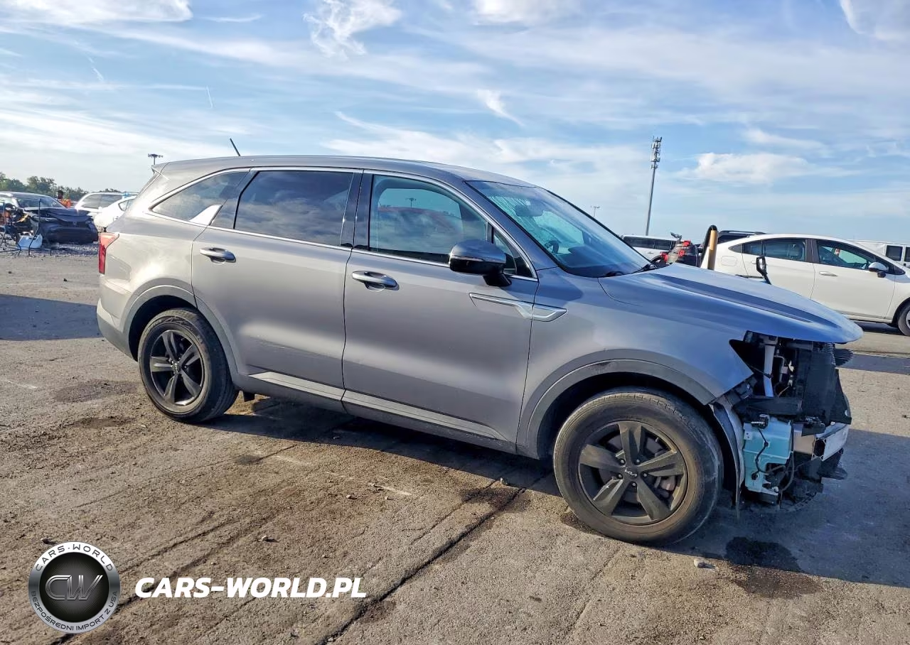 2023 Kia Sorento Lx VIN:5XYRG4LC0PG212725 - 4
