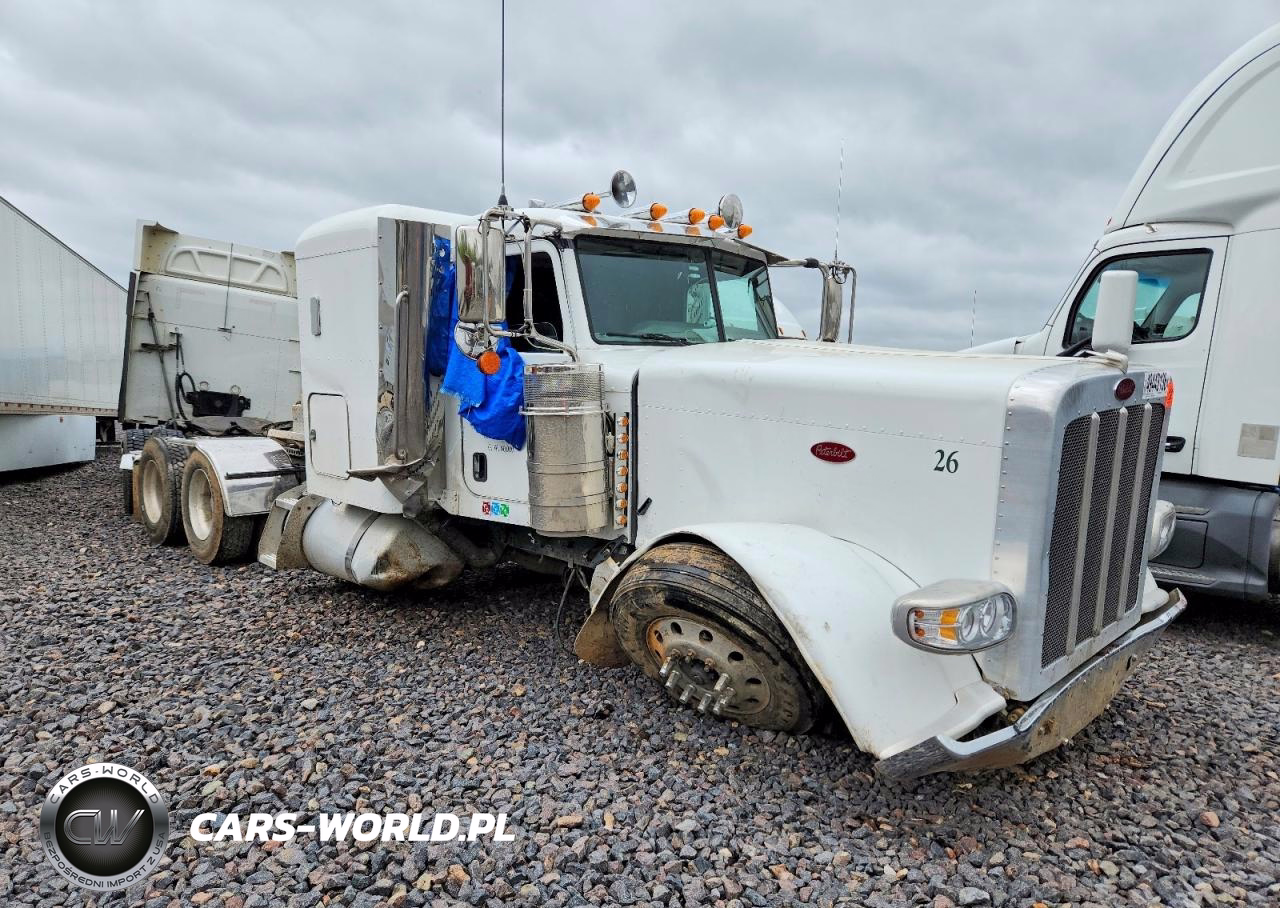 2022 Peterbilt 389 Semi Truck