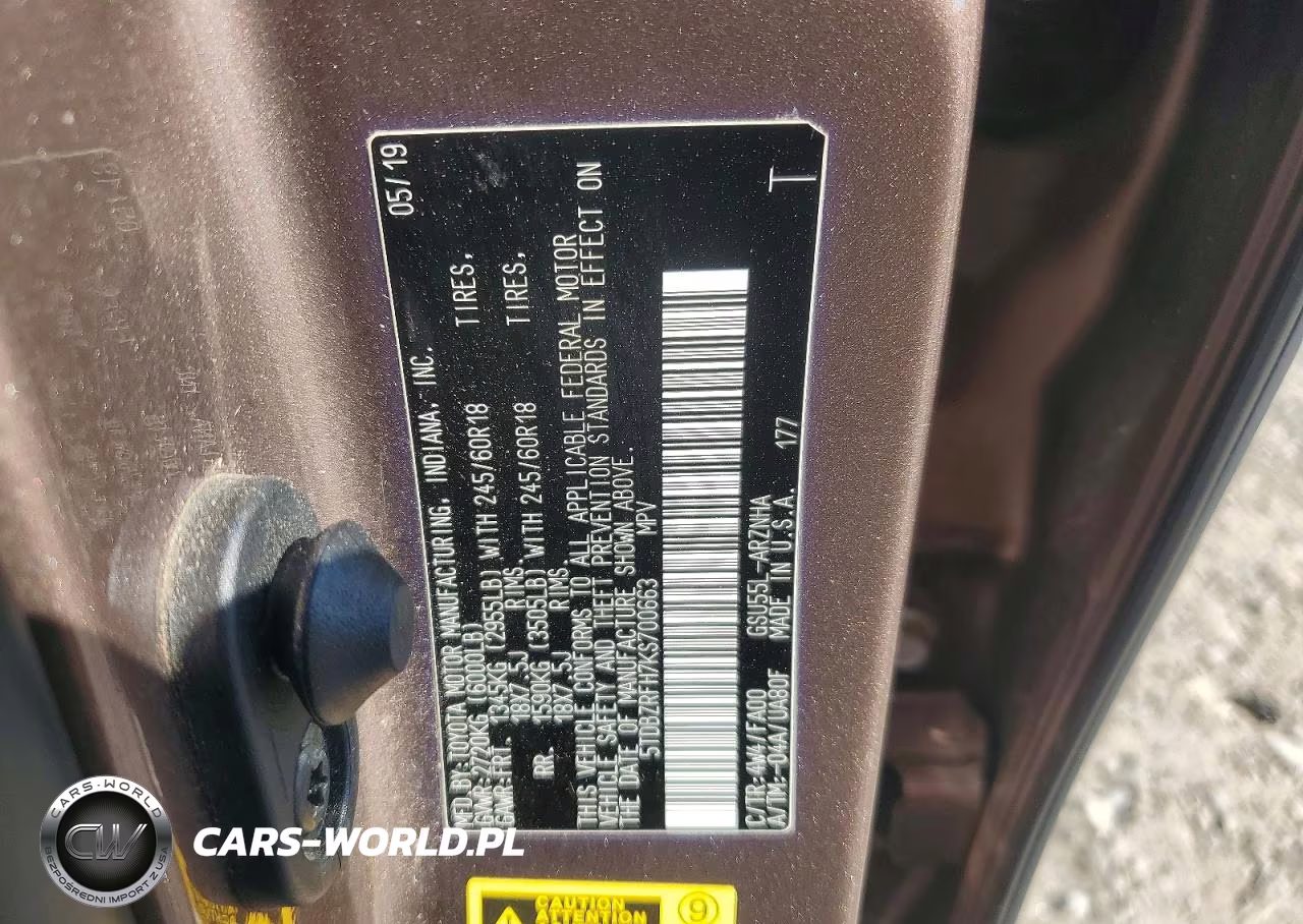 2019 Toyota Highlander Le Plus VIN:5TDBZRFH7KS700663 - 13