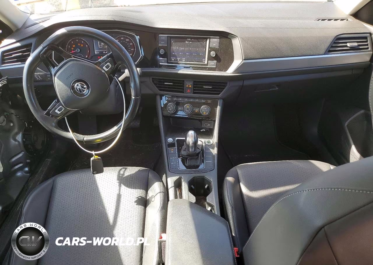2019 Volkswagen Jetta S VIN:3VWCB7BU0KM243806 - 8