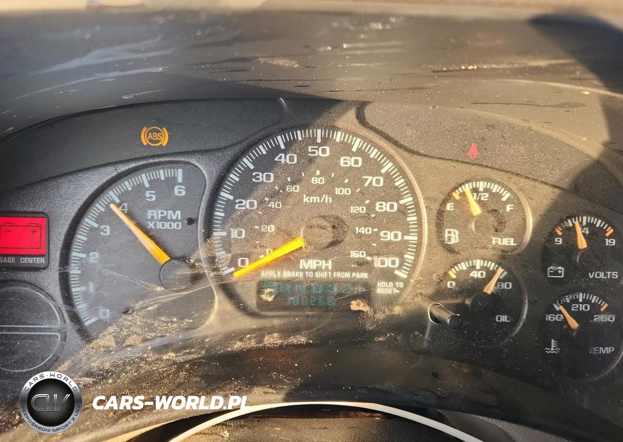 2001 Chevrolet Suburban C1500 VIN:3GNEC16T41G110073 - 9