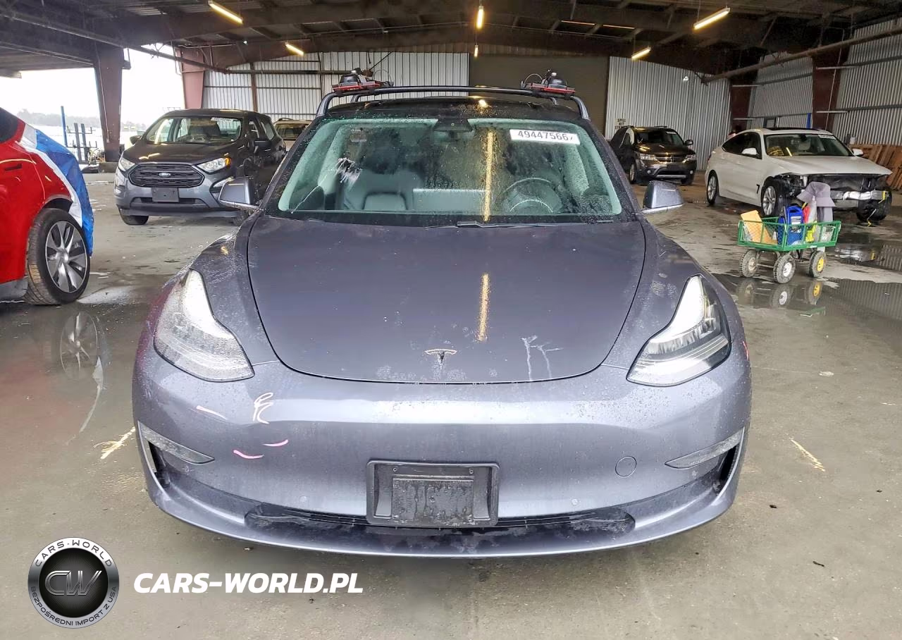 2018 Tesla Model 3 VIN:5YJ3E1EB8JF083081 - 5