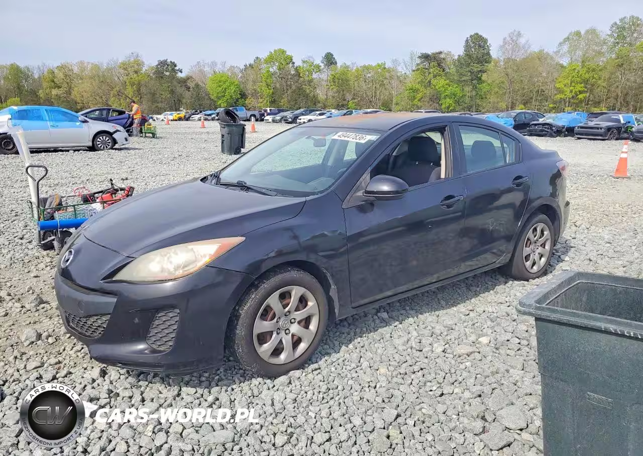 2013 Mazda 3 I