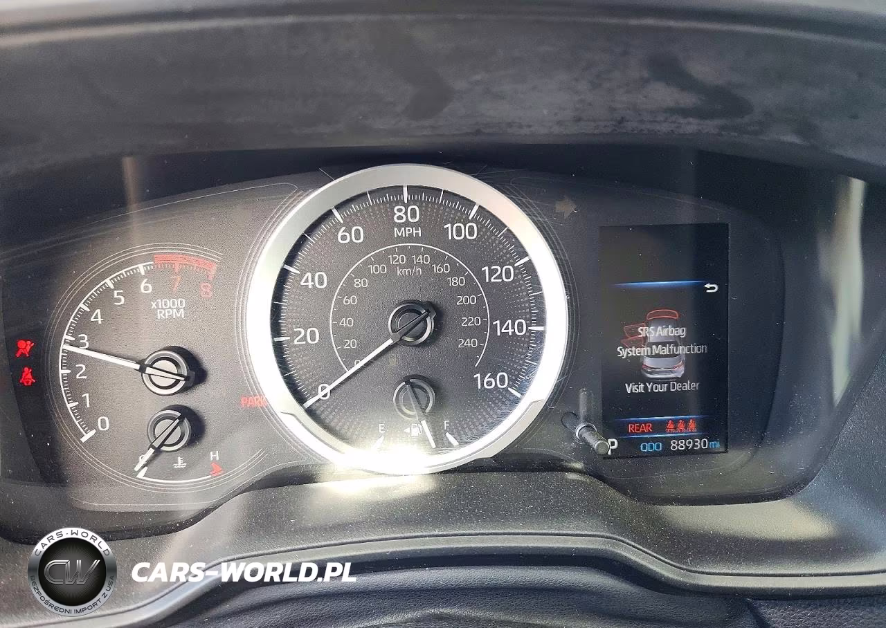 2022 Toyota Corolla Le VIN:5YFEPMAE2NP322557 - 9