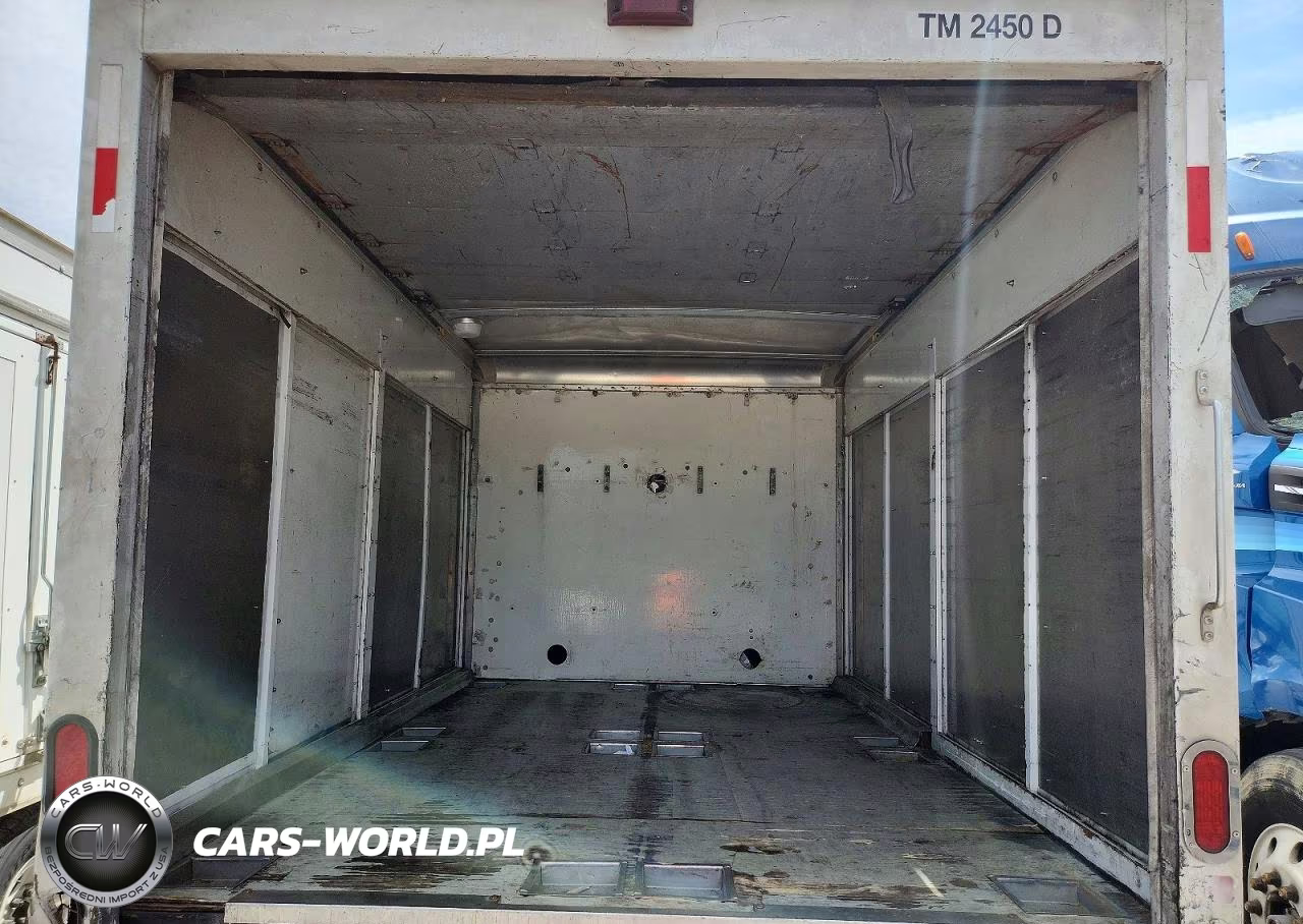 2010 GMC Savana Box Truck VIN:1GD1G2AAXA1903282 - 10
