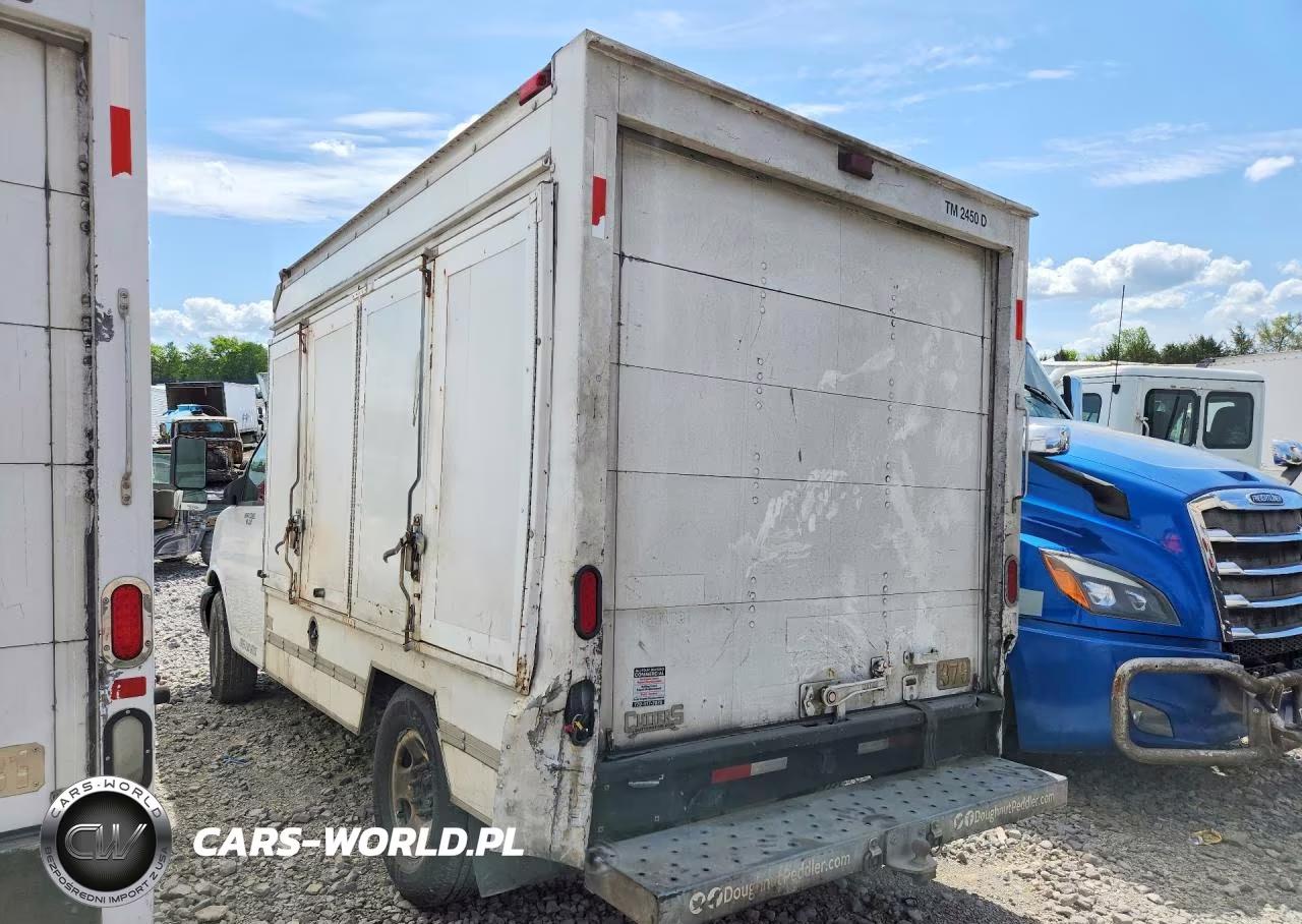 2010 GMC Savana Box Truck VIN:1GD1G2AAXA1903282 - 2