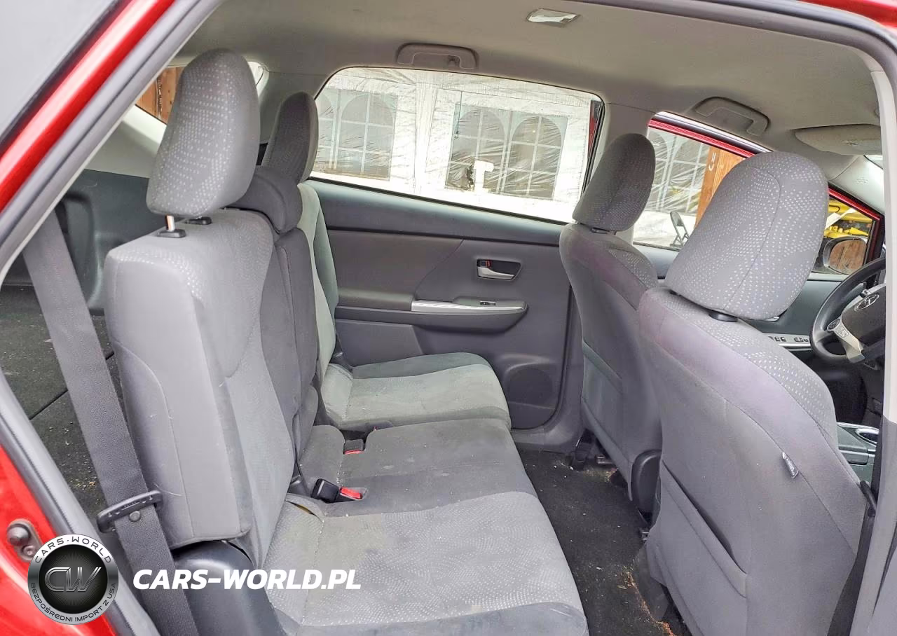 2012 Toyota Prius V Three VIN:JTDZN3EU8C3047396 - 10