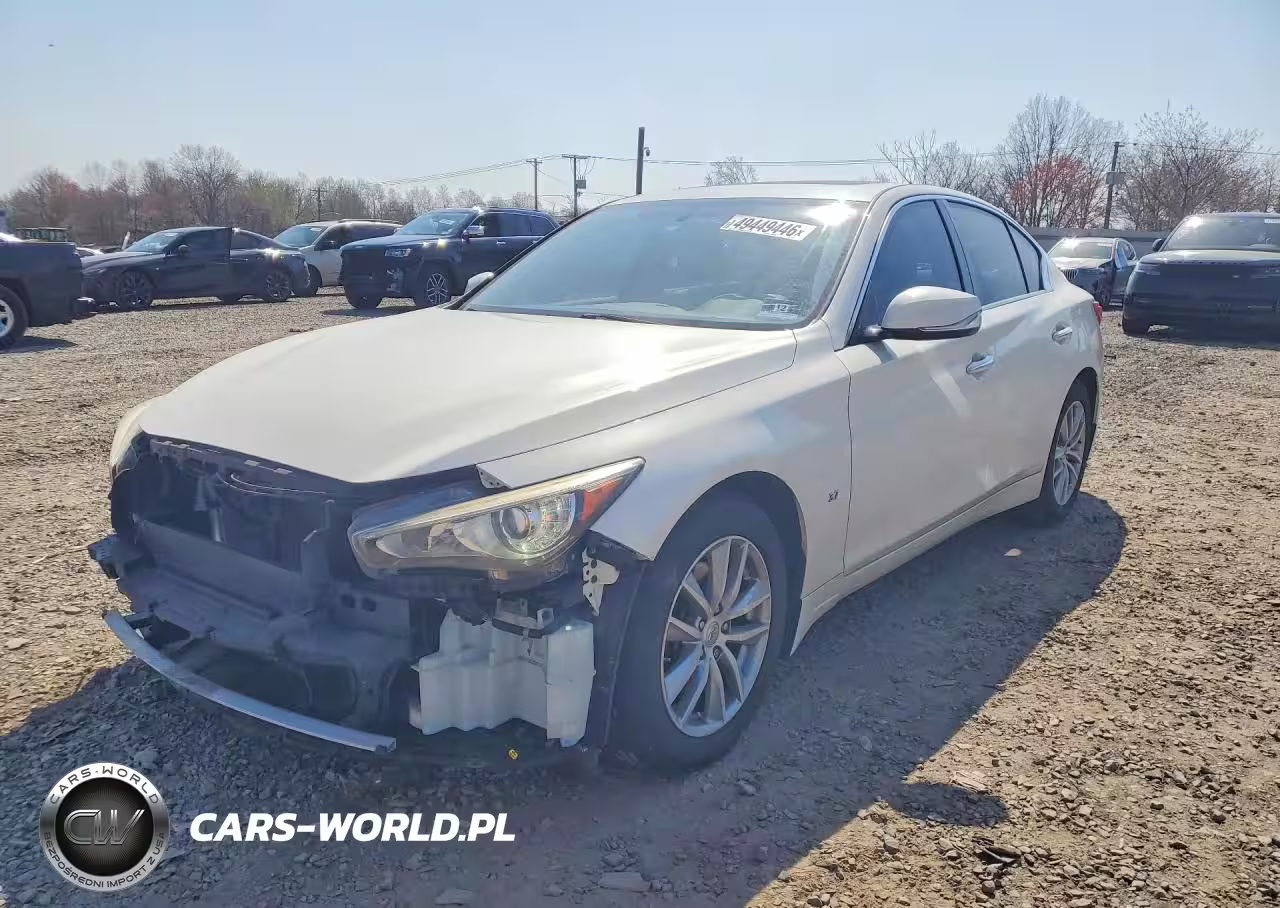 2015 Infiniti Q50 Premium