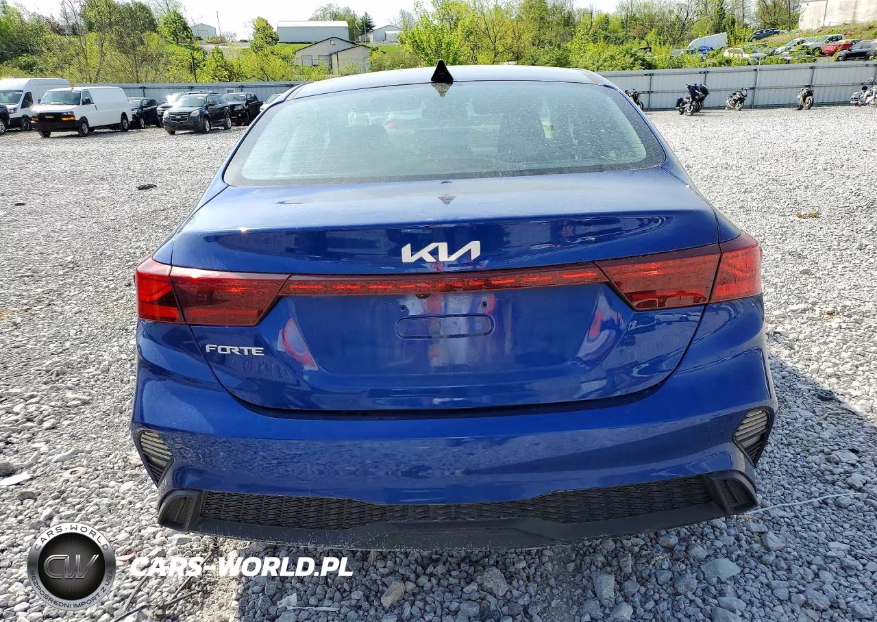 2023 Kia Forte Lxs VIN:3KPF24AD3PE551540 - 6