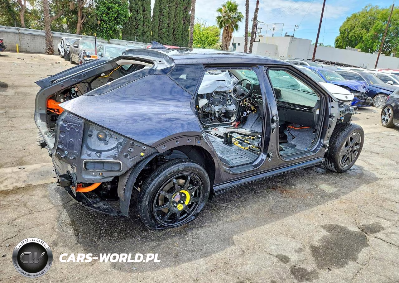 2025 Kia Ev6 Wind VIN:5XYC34JA2SG008424 - 3