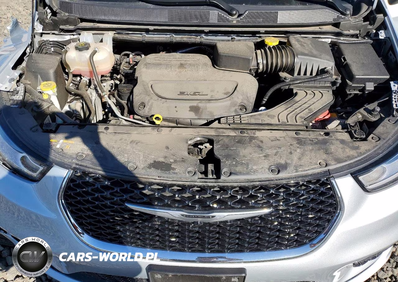 2023 Chrysler Pacifica Touring L VIN:2C4RC3BG8PR593472 - 12