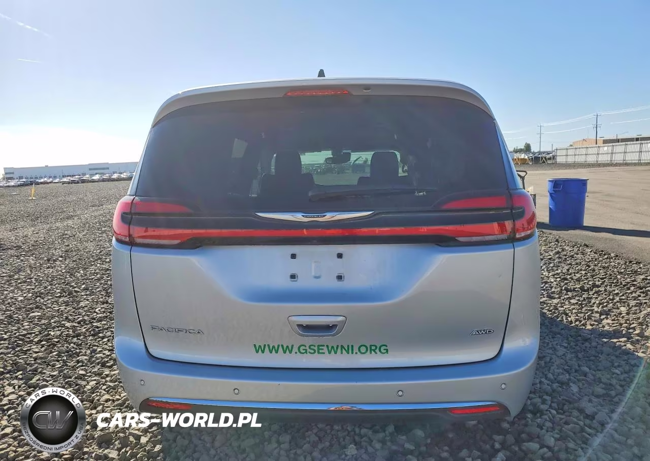 2023 Chrysler Pacifica Touring L VIN:2C4RC3BG8PR593472 - 6
